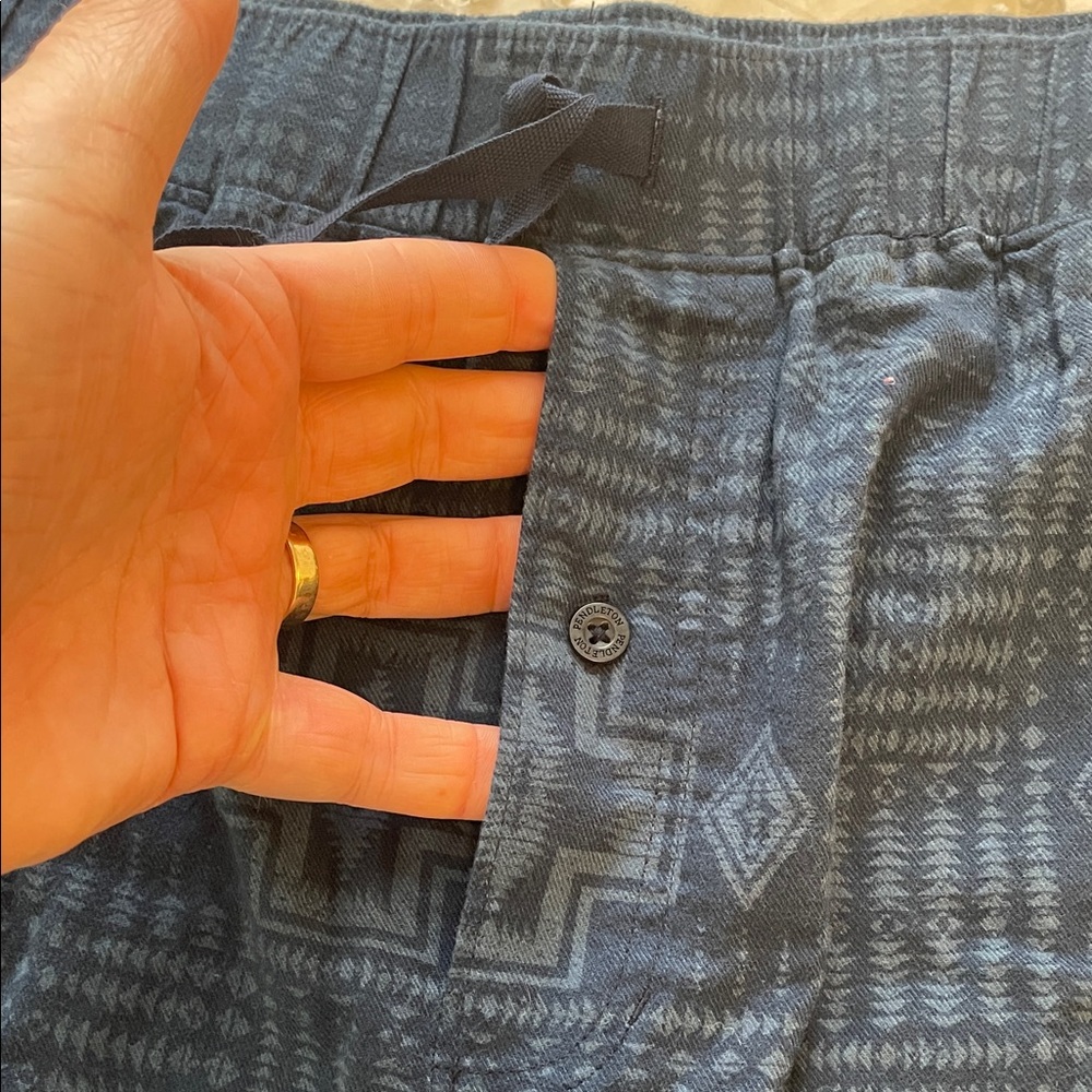 Pendleton Men's Blue Patterned drawstring Pants n… - image 8